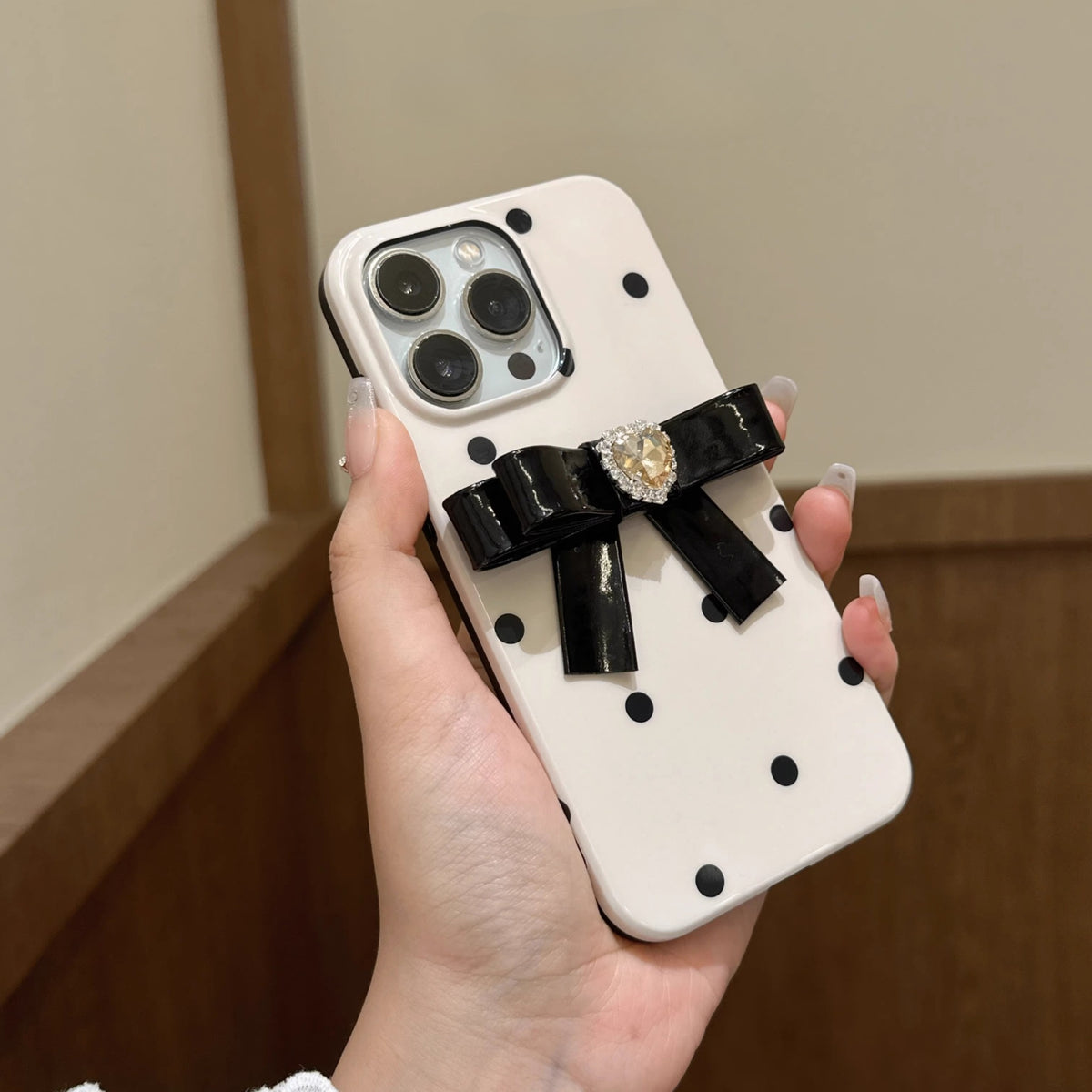 ときめきを結ぶハートリボンドットiPhoneケース _R0438 – merci latte