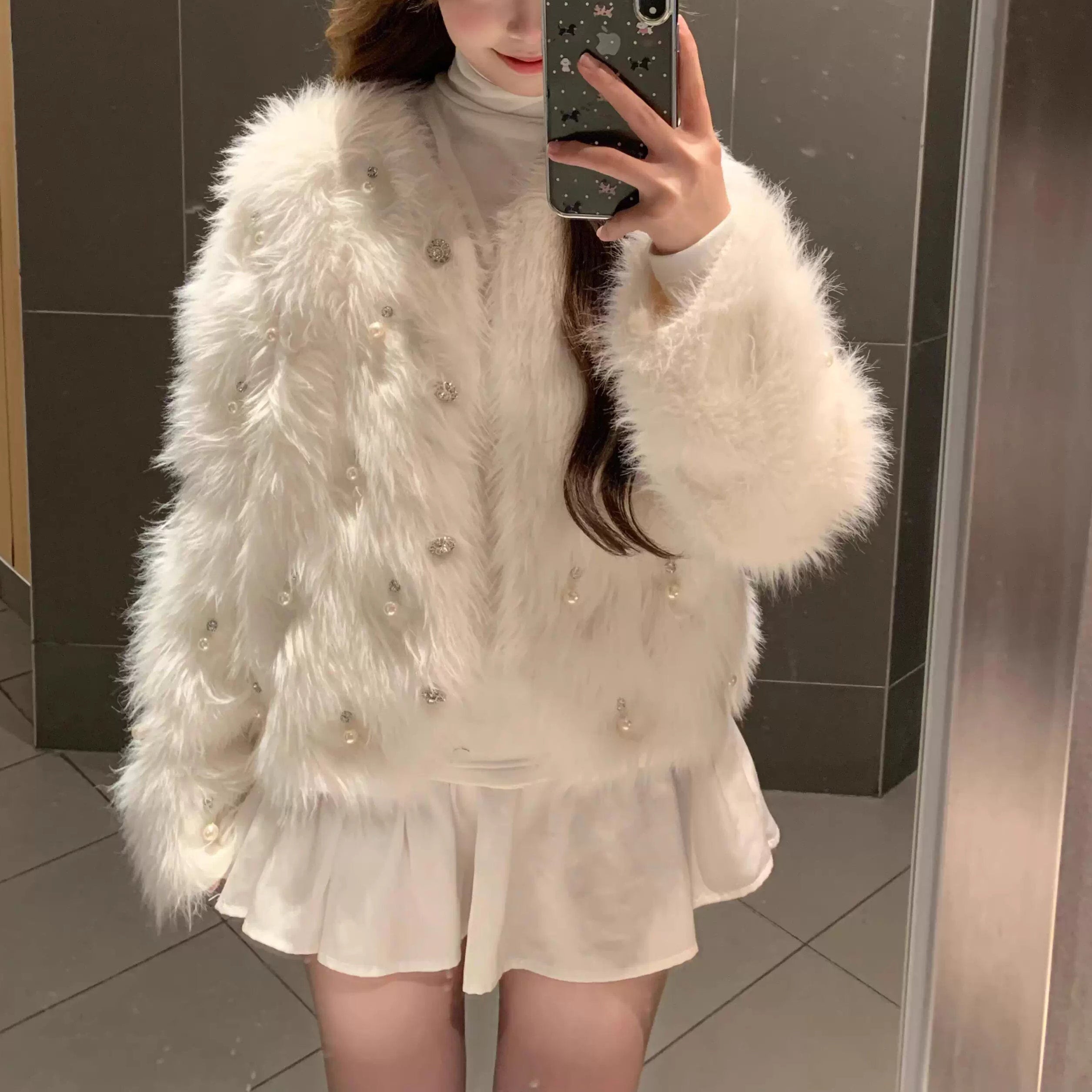 寒い夜に恋をしたあの子の、パールファーコート_R0384 – merci latte